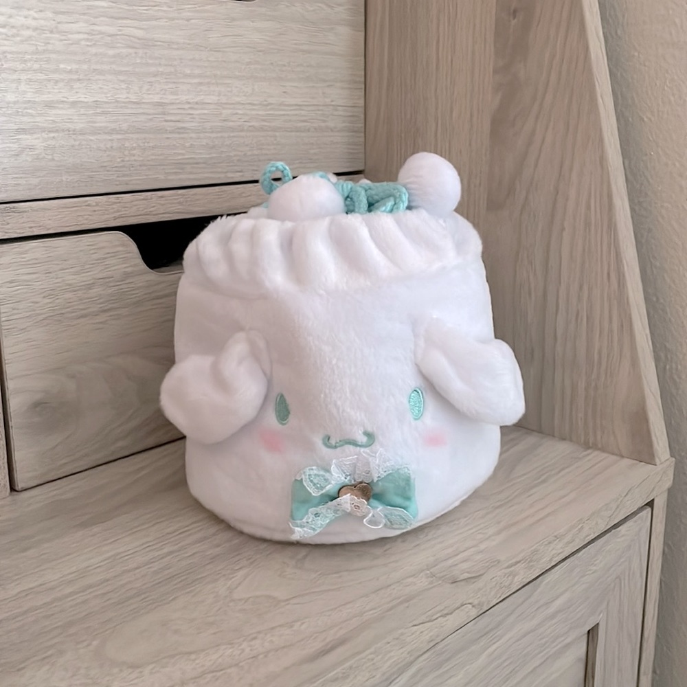 Cinnamoroll Drawstring Pouch